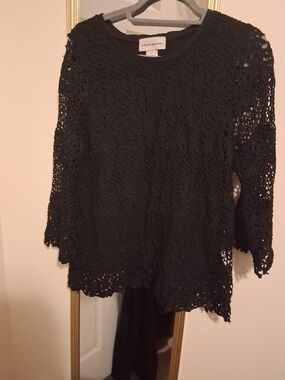 Alfred Dunner Black Crochet Lace Top